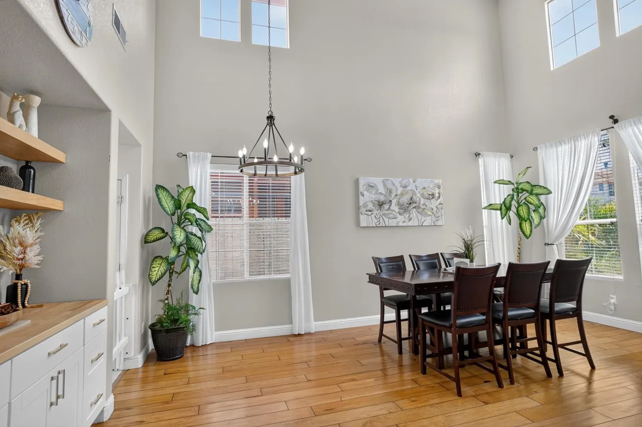 5401 Beckworth Way photo 3